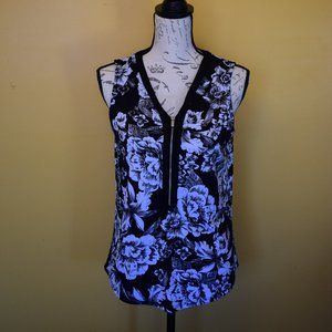 3/$21 INC Petite Flowered Sleeveless shirt PM